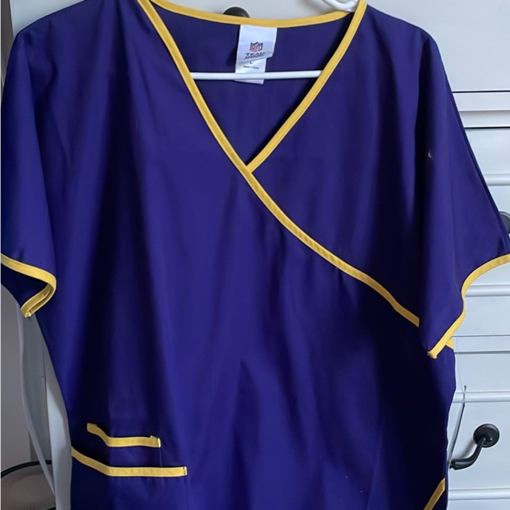 Women's Purple Tunic Top with Yellow Trim - NFL Team Style